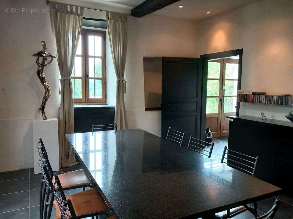 Maison 194 m² à Masseube  - photo 6