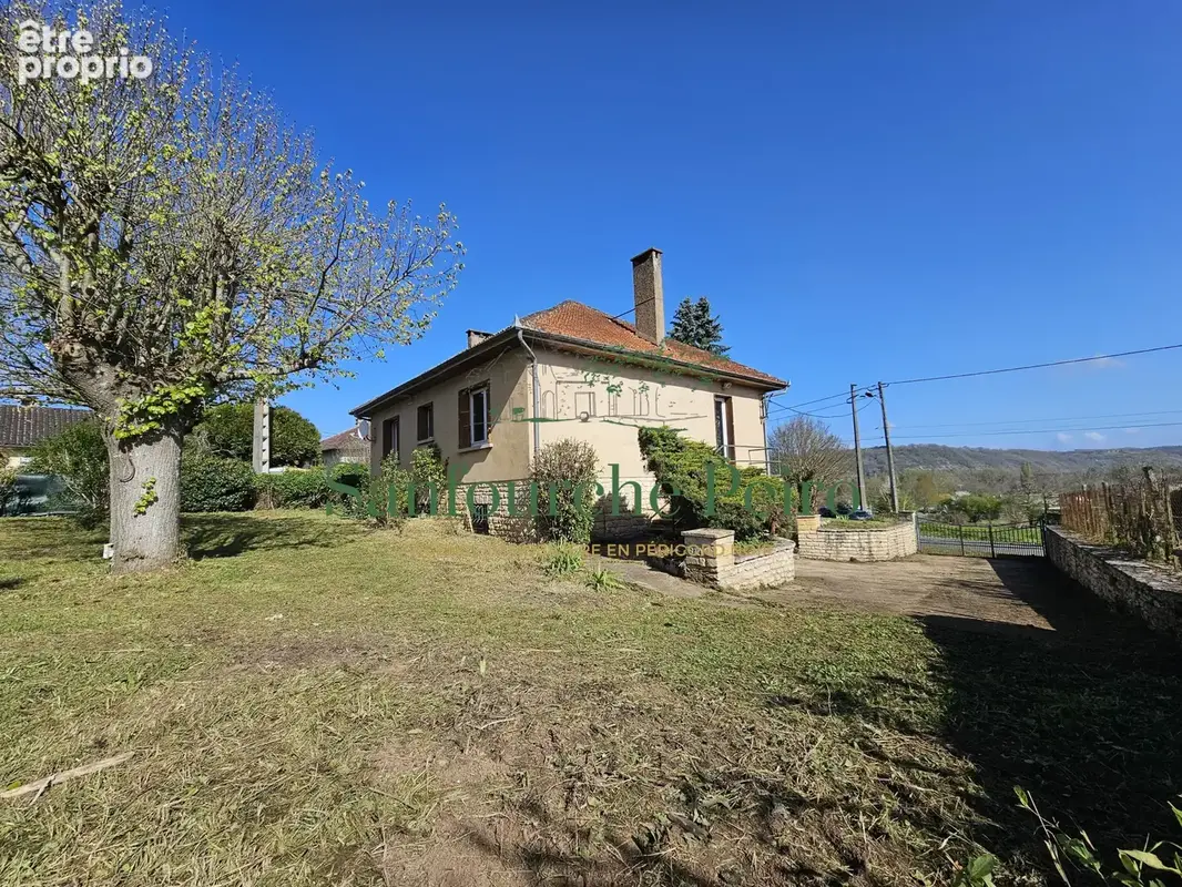 Sur la commune de Siorac en Périgord - À 9km de Saint Cyprien et 26km à l'ouest de Sarlat - Périgord Noir - photo 22