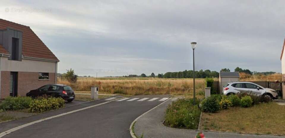 Terrain à LAMBRES-LEZ-DOUAI