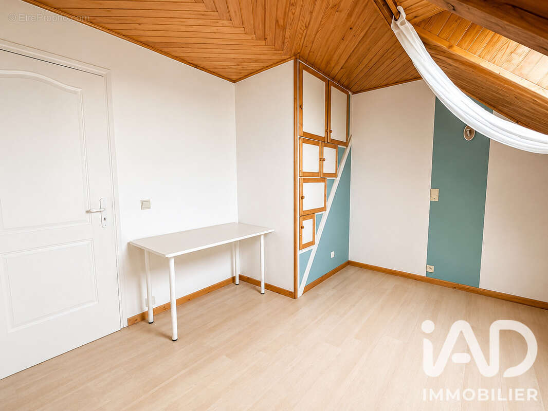 Photo 6 - Maison à SAINTE-GENEVIEVE-DES-BOIS