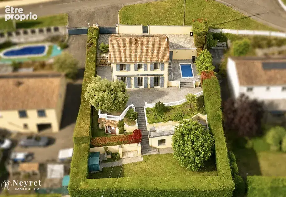 Photo Maison à Rive-De-Gier au prix de 398 000€