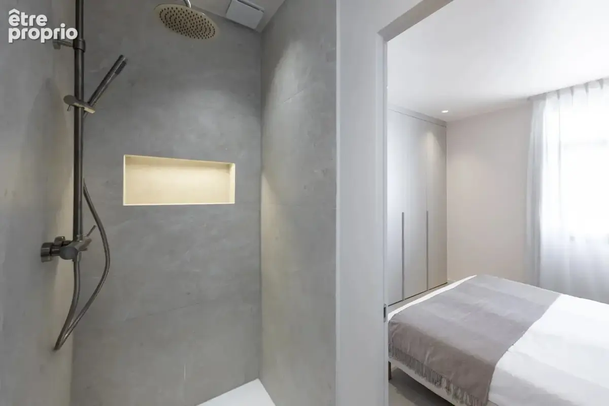 RÉSIDENCE LE MÉTROPOLE – Nice Carré d'Or : Sublime 3 Pièces Rénové de 87 m² - photo 7