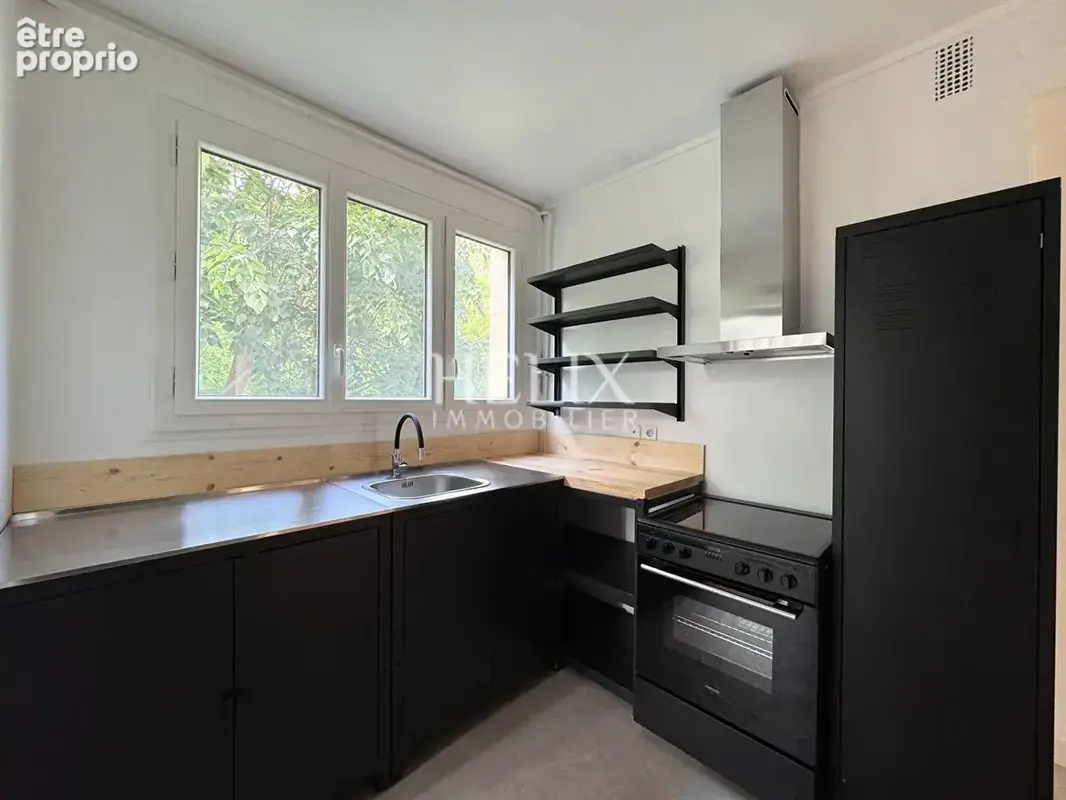 Appartement balcon sur parc, vue forêt Saint-Germain-en-Laye RER A, facile lycée international - photo 2