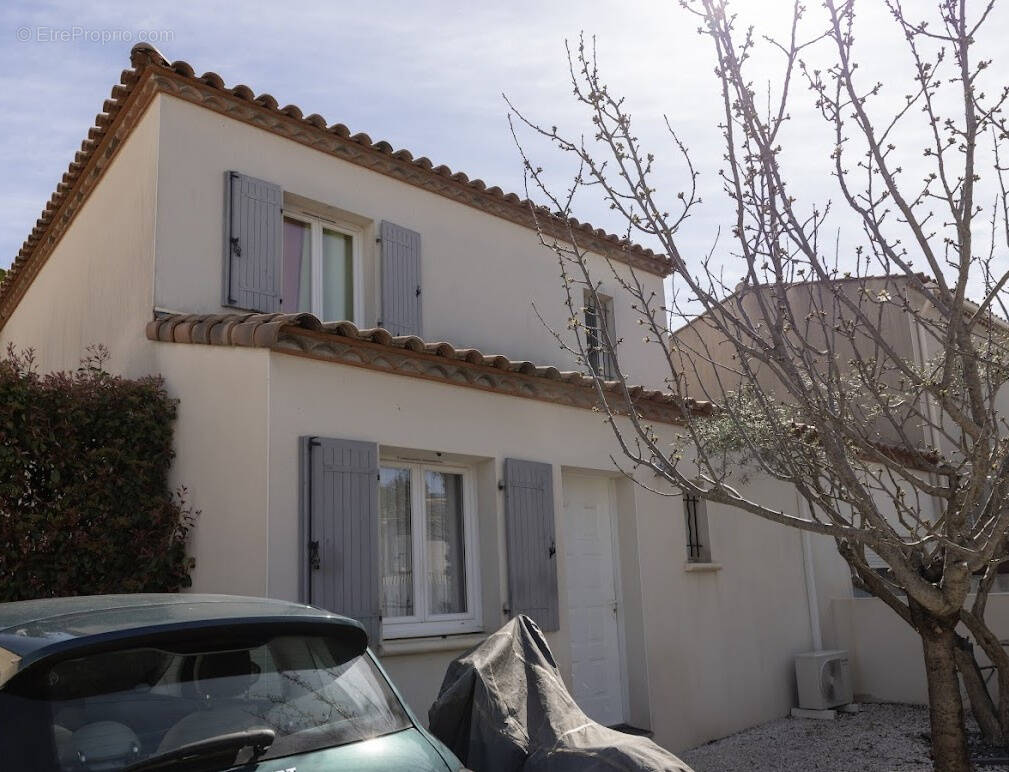 Maison à VILLEVEYRAC