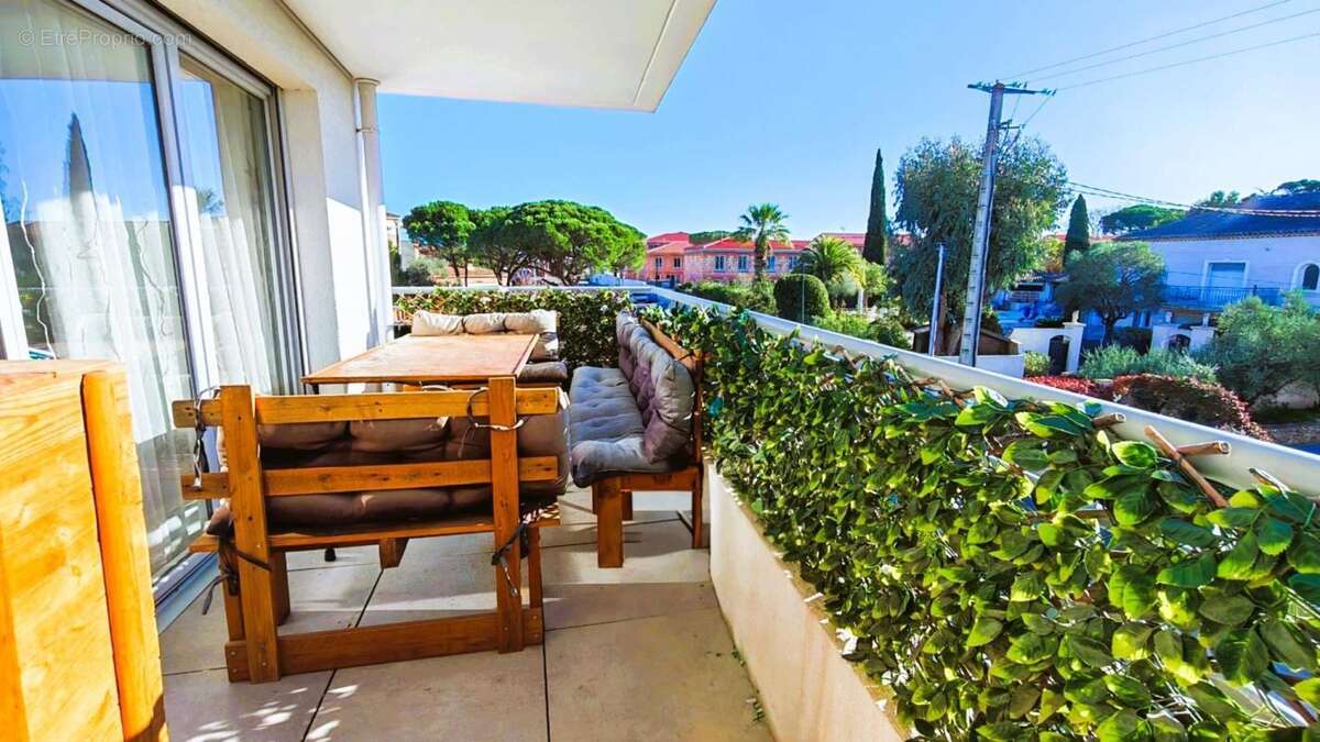 Appartement à FREJUS