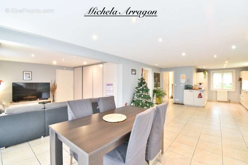 Maison à vendre 6 pièces VILLENEUVE SUR LOT (47) - photo 5