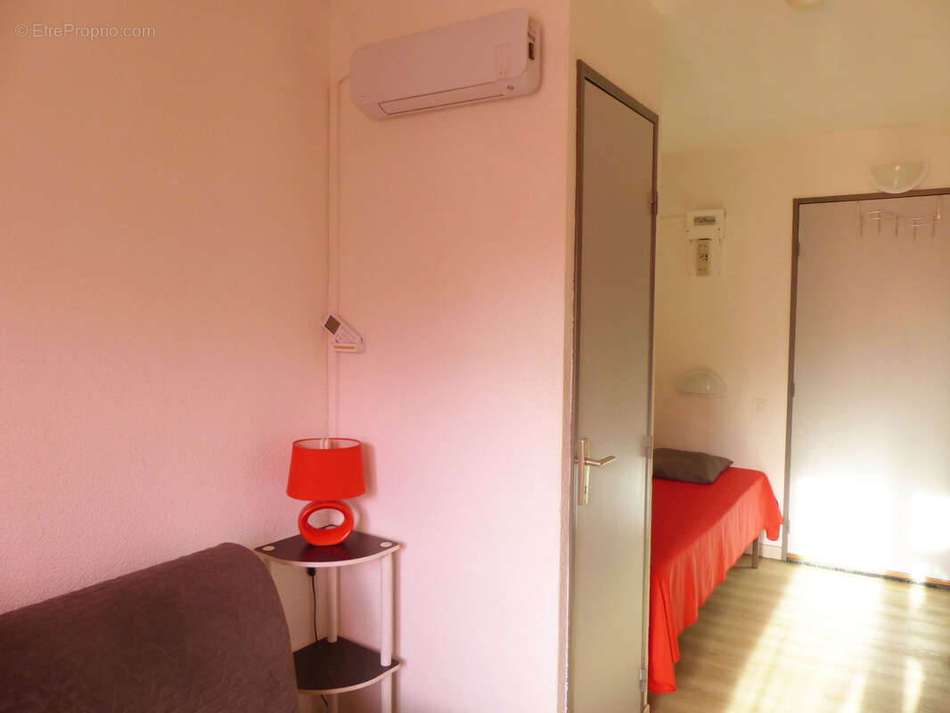 Appartement à LAMALOU-LES-BAINS