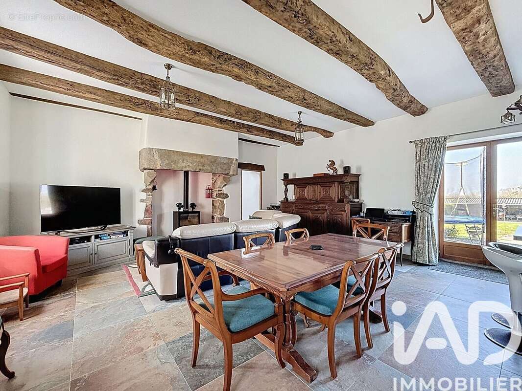 Maison 217 m² à Ruca  - photo 8