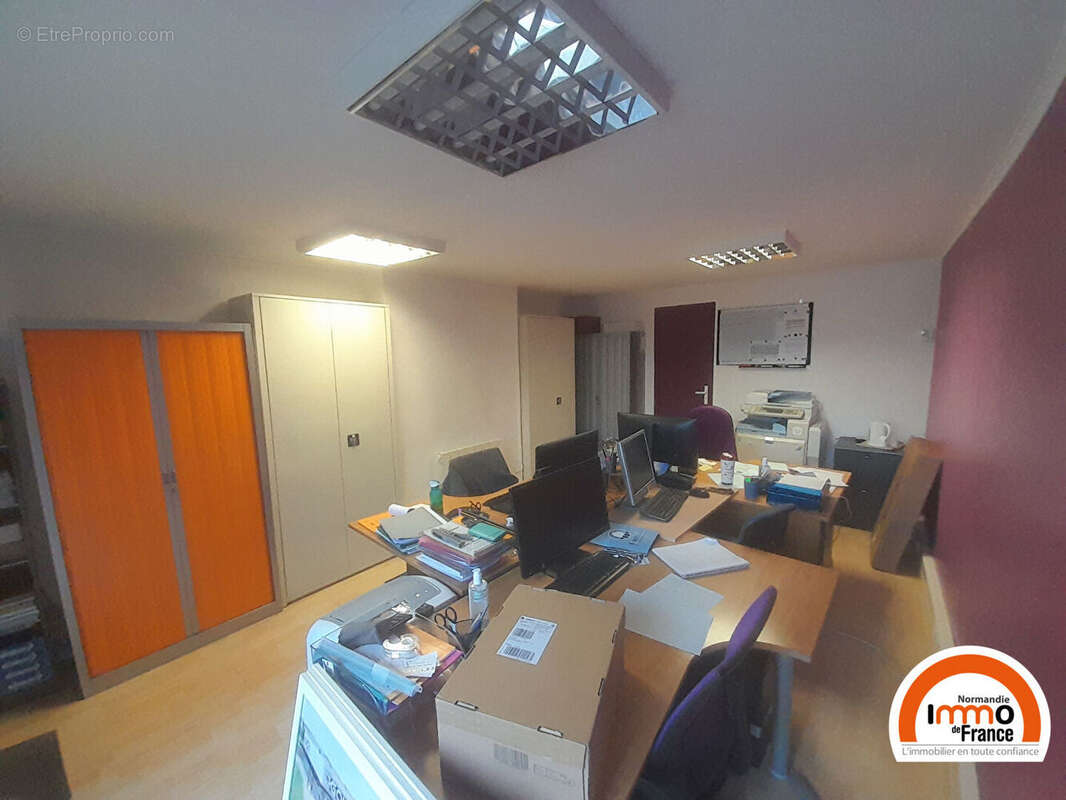 Local commercial Rouen 55 m2 - photo 7