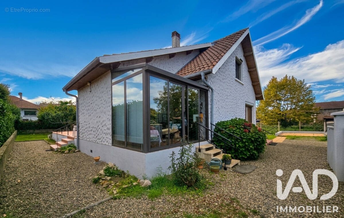 Photo 1 - Maison à ANDREST