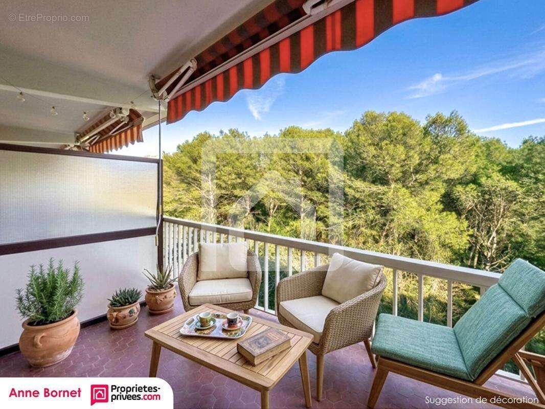 Appartement à PEYMEINADE