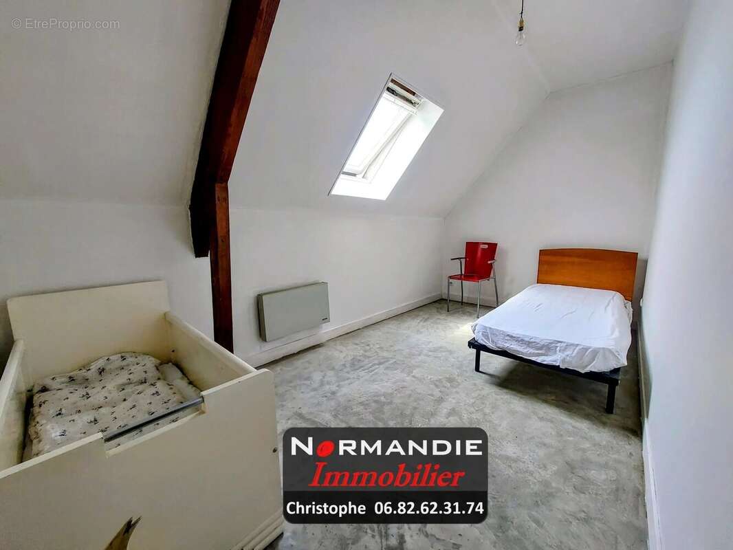 Maison à LILLEBONNE