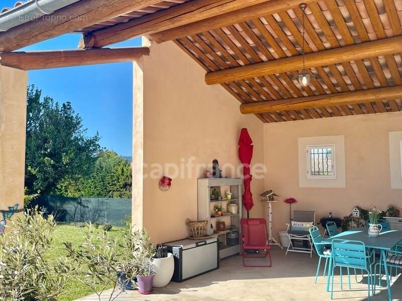 Maison à GARGAS