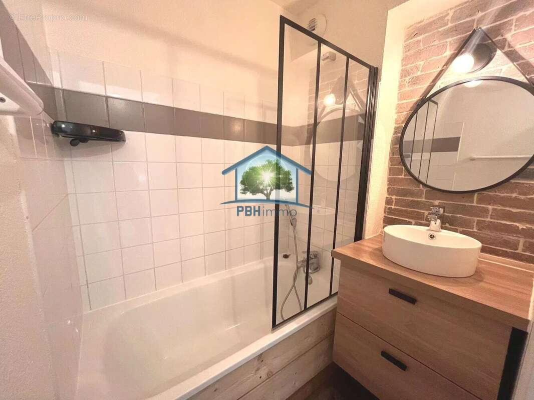 Appartement à LA CLUSE