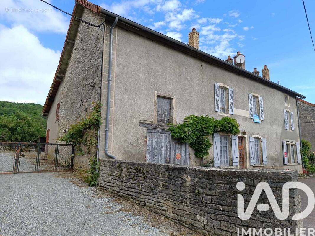Photo 1 - Maison à LA ROCHEPOT