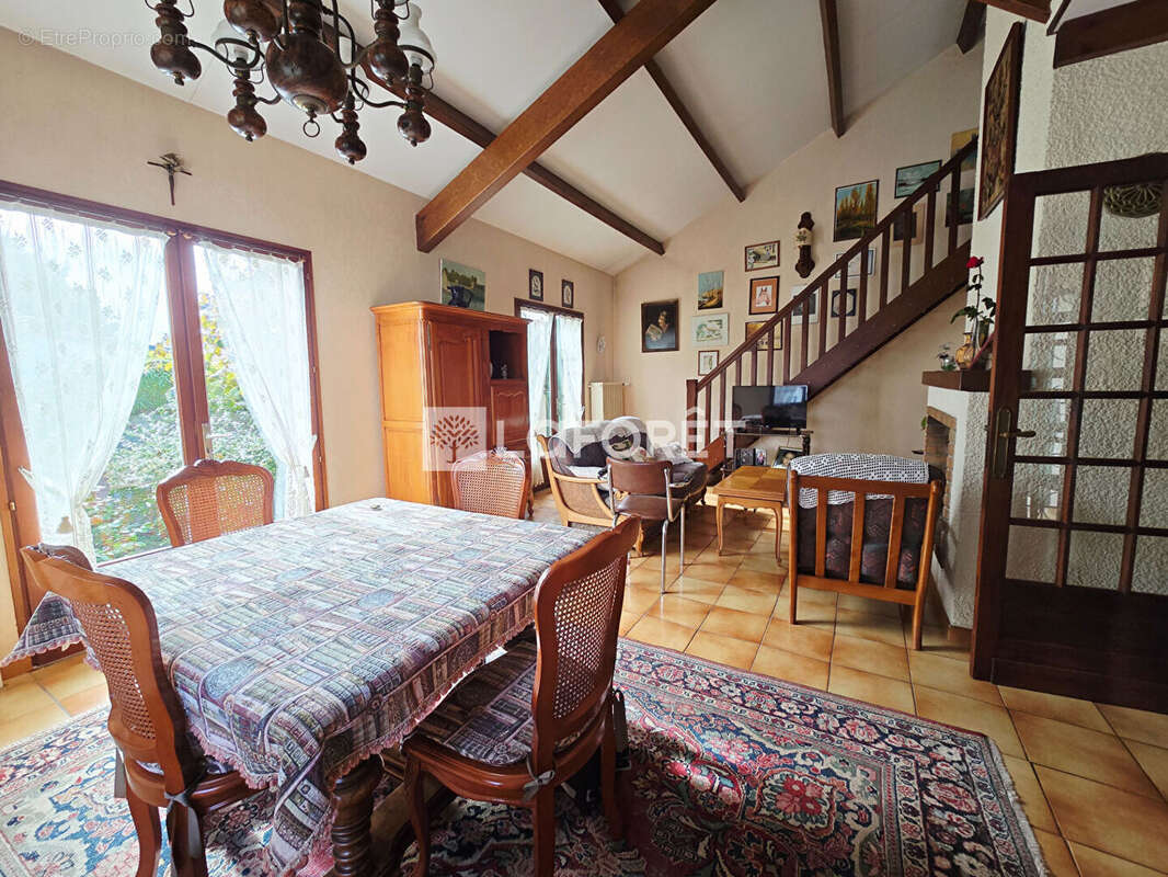 Maison à MERIGNAC