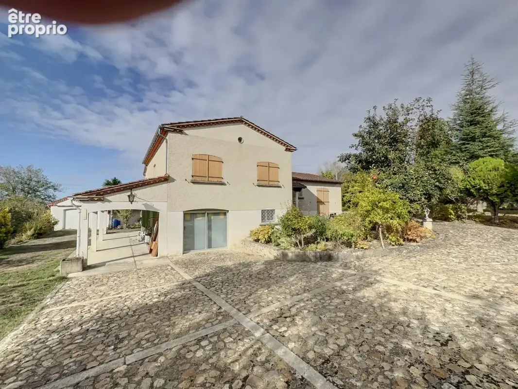 Entre LAVAUR et Puylaurens : Maison 110 m2 avec terrain et dépendnaces - photo 14