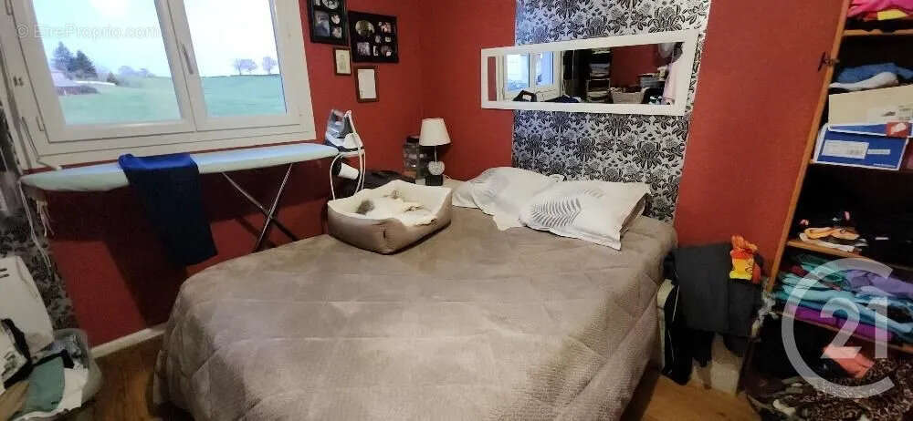 Maison à LAFEUILLADE-EN-VEZIE