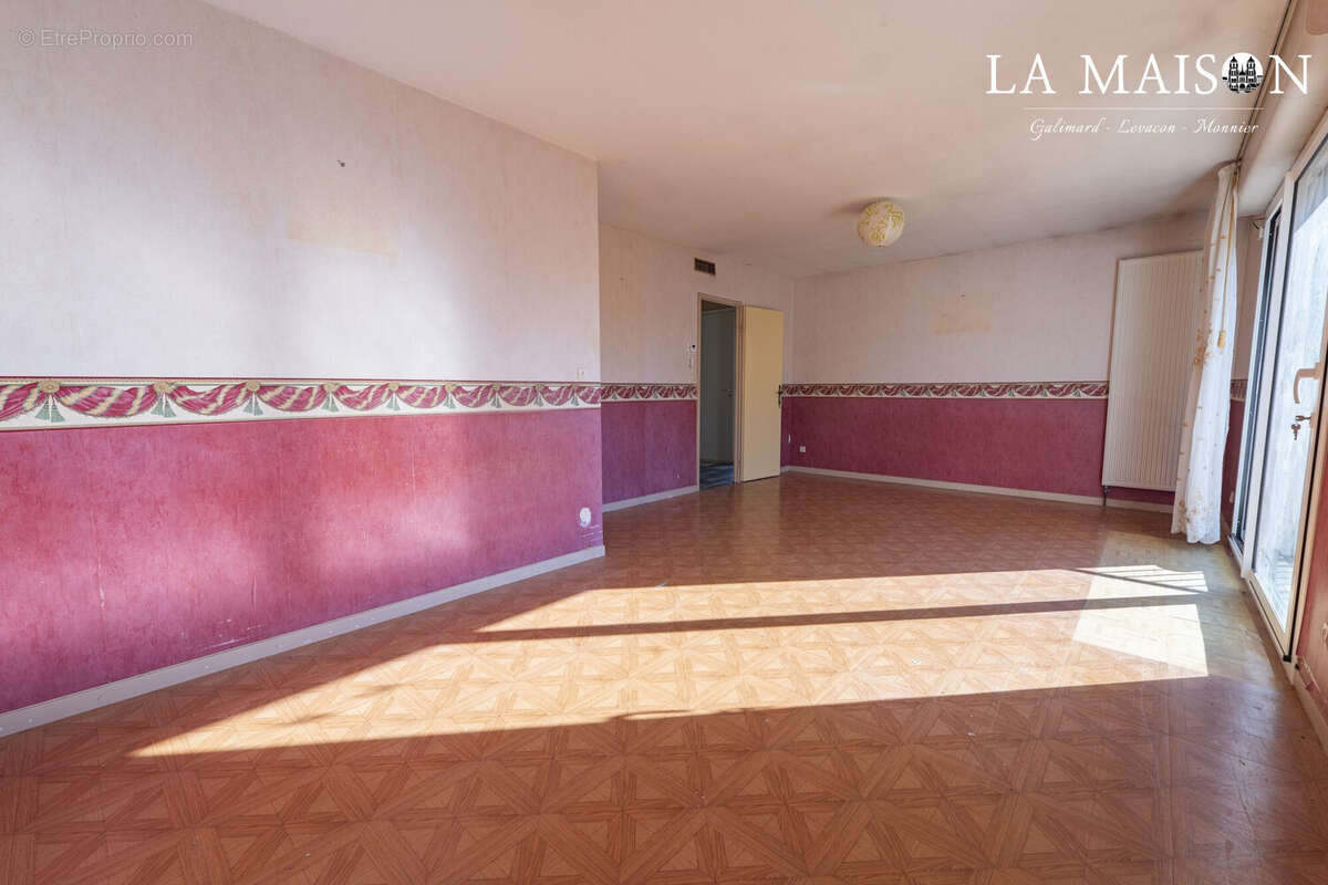 Maison à NEUILLY-LES-DIJON