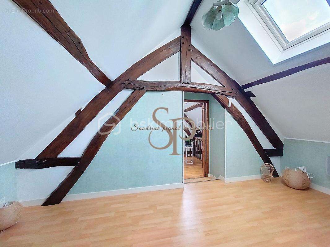 Maison à MISY-SUR-YONNE