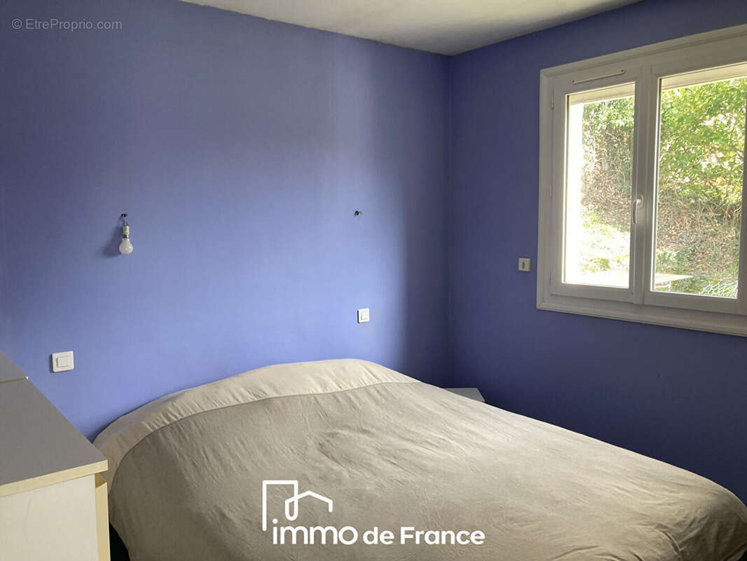 Maison à LE MONASTERE