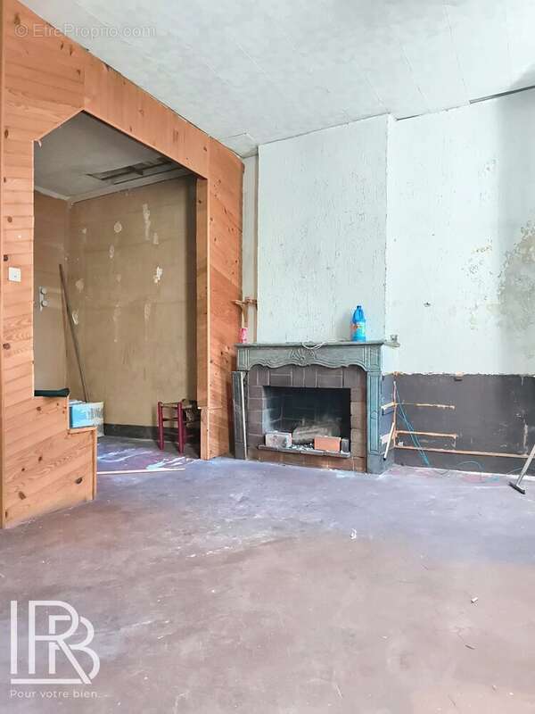 Appartement à MARSEILLE-4E