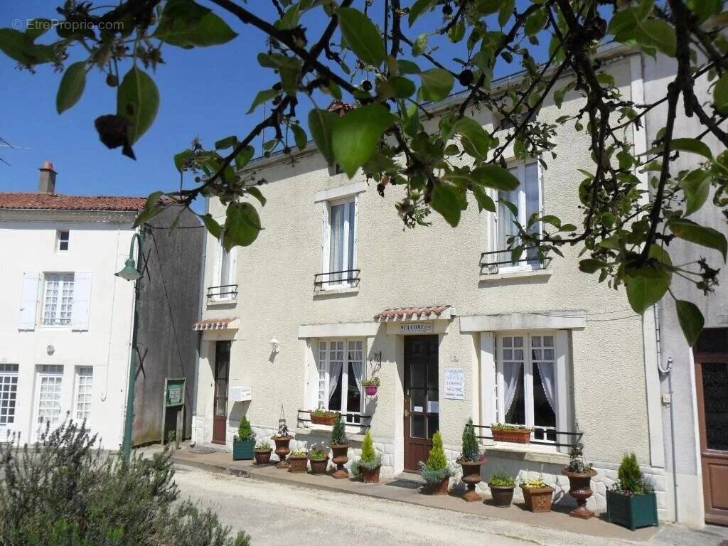 Maison à L'ABSIE