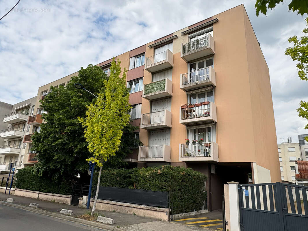 Appartement à DRANCY