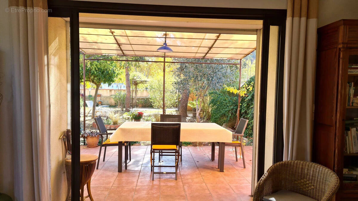 Maison à CESSENON-SUR-ORB