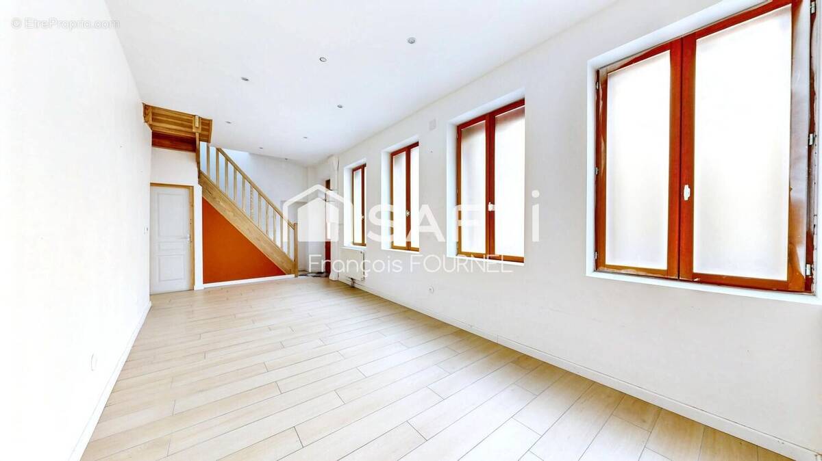 Photo 1 - Maison à SAINT-OMER