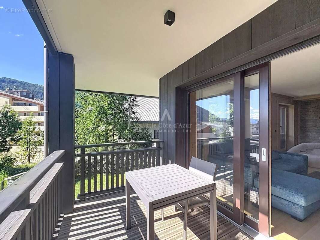 Appartement à SAINT-ETIENNE-DE-TINEE