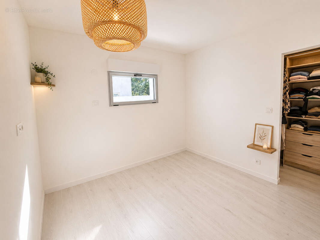 Villa d'architecte avec piscine et deux appartements indépendants - photo 8
