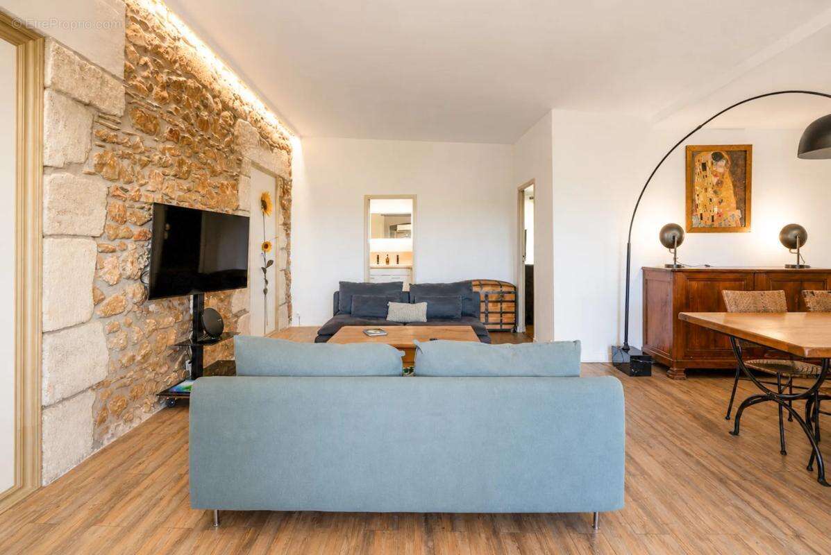 Maison à BALARUC-LE-VIEUX