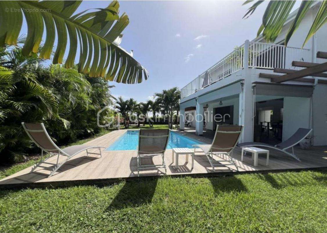 Maison à SAINT-FRANCOIS