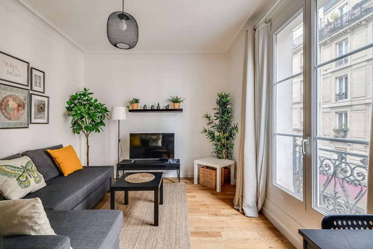 Appartement à PARIS-18E