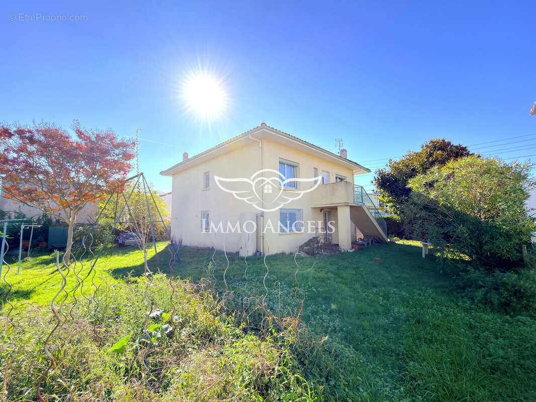 Maison à SAINT-GEORGES-DE-DIDONNE