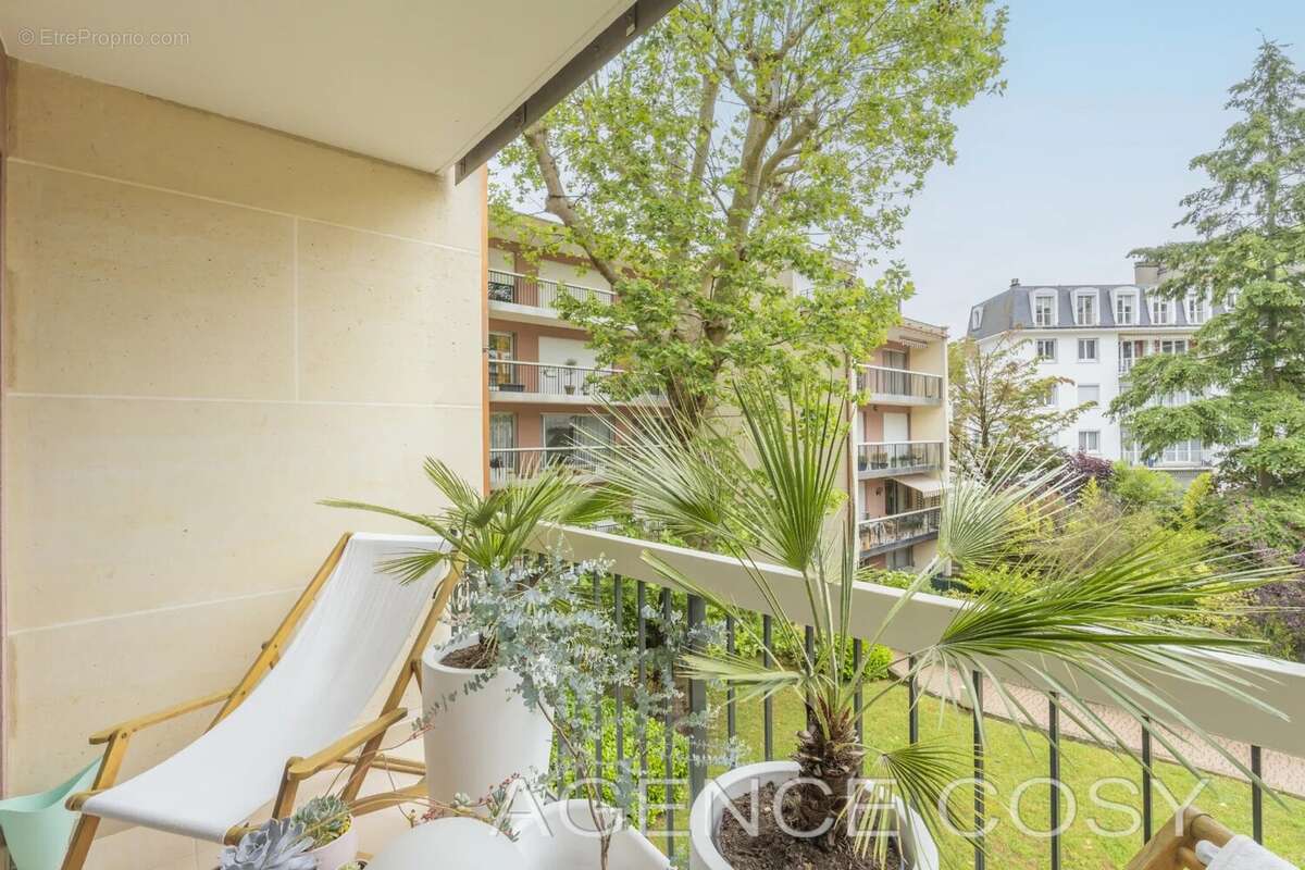 Appartement à VERSAILLES