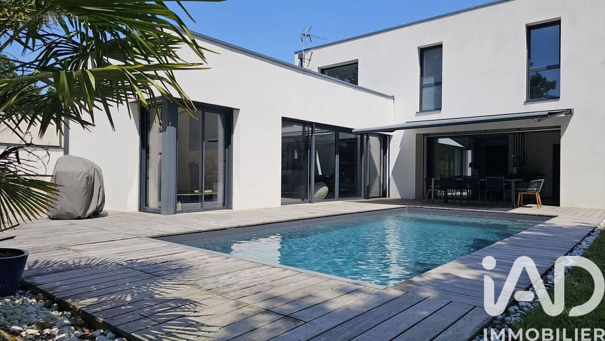 Photo 1 - Maison à SAINT-PHILBERT-DE-GRAND-LIEU