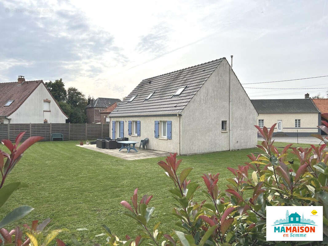 Maison à COURCELLES-AU-BOIS