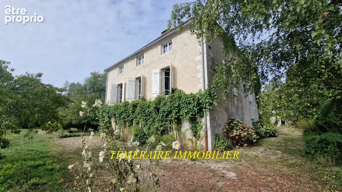 Axe Champagnole / Lons - Ensemble immobilier composé de 3 Maisons - photo 2
