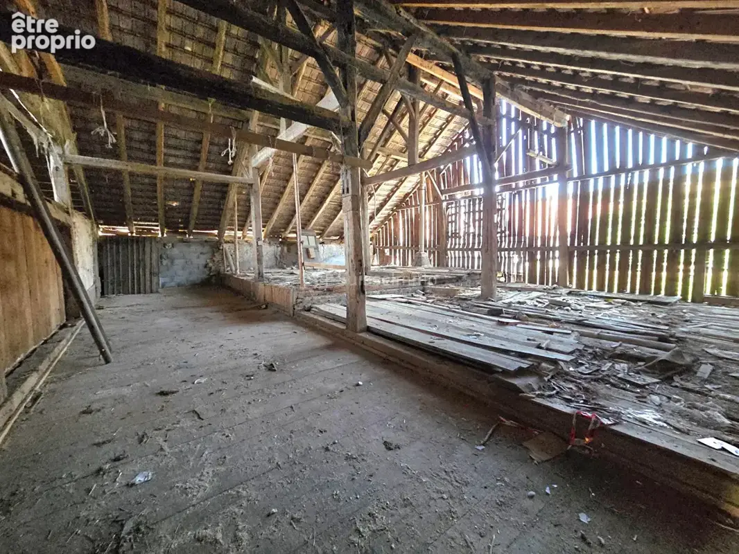 Ancien corps de ferme 5 pieces 93.7 m² sur terrain de 18.87 ares 119000 euros - photo 4