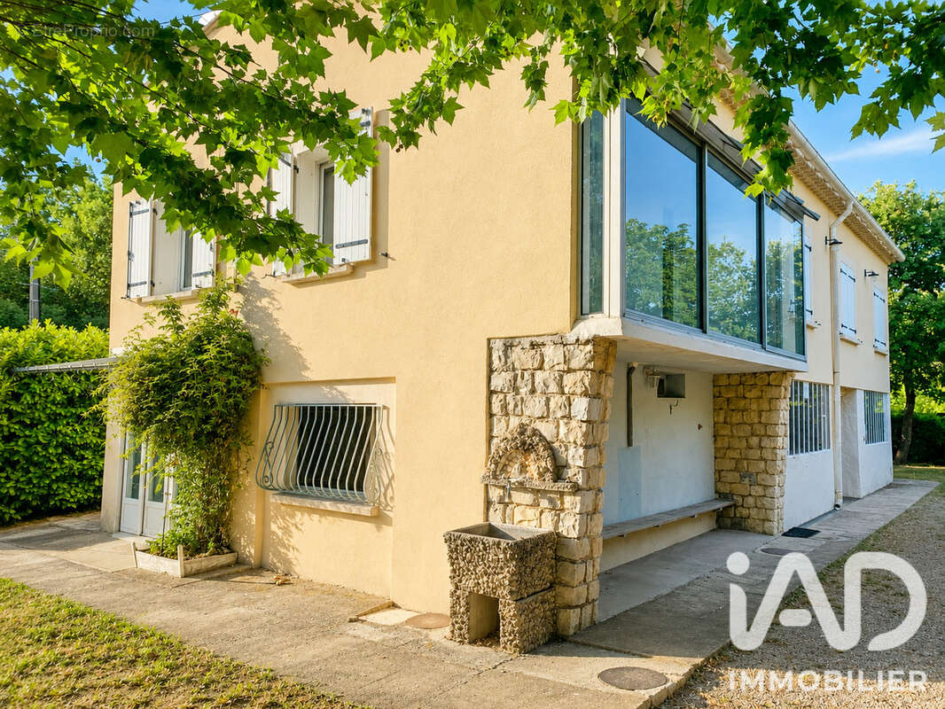 Maison 139 m² à Valreas  - photo 7