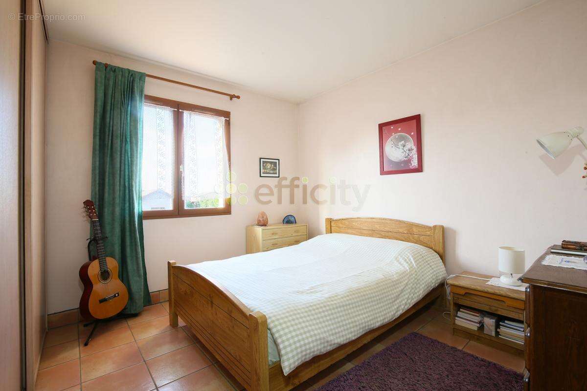 Maison à SAINTE-FOY-D'AIGREFEUILLE