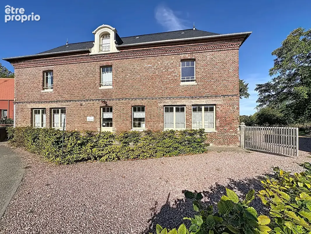 Maison à BOURG-ACHARD