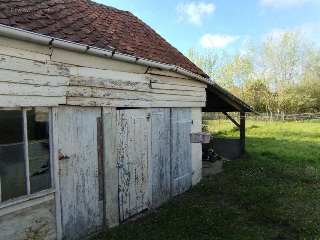 Maison à FRUGES