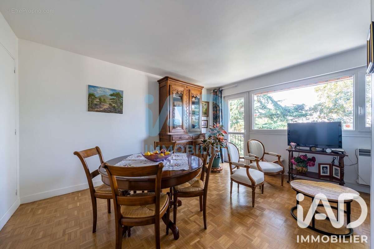Appartement 63 m² à Chevilly-Larue  - photo 4