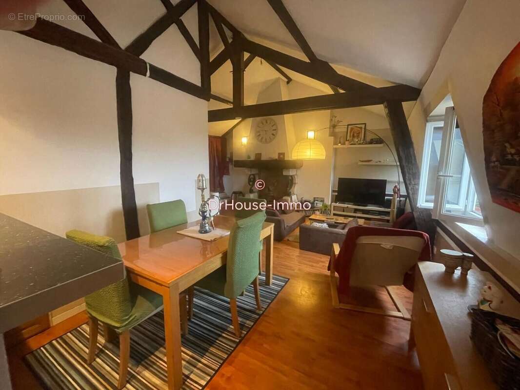 Appartement à MANTES-LA-JOLIE