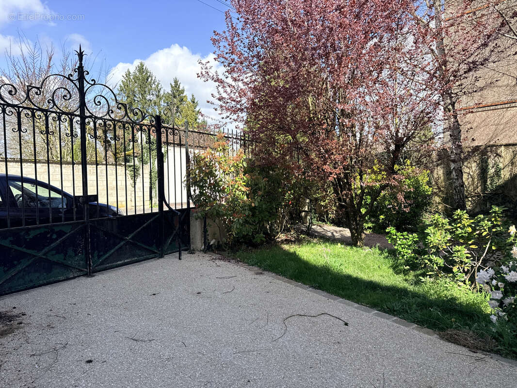 Maison à NOGENT-SUR-SEINE