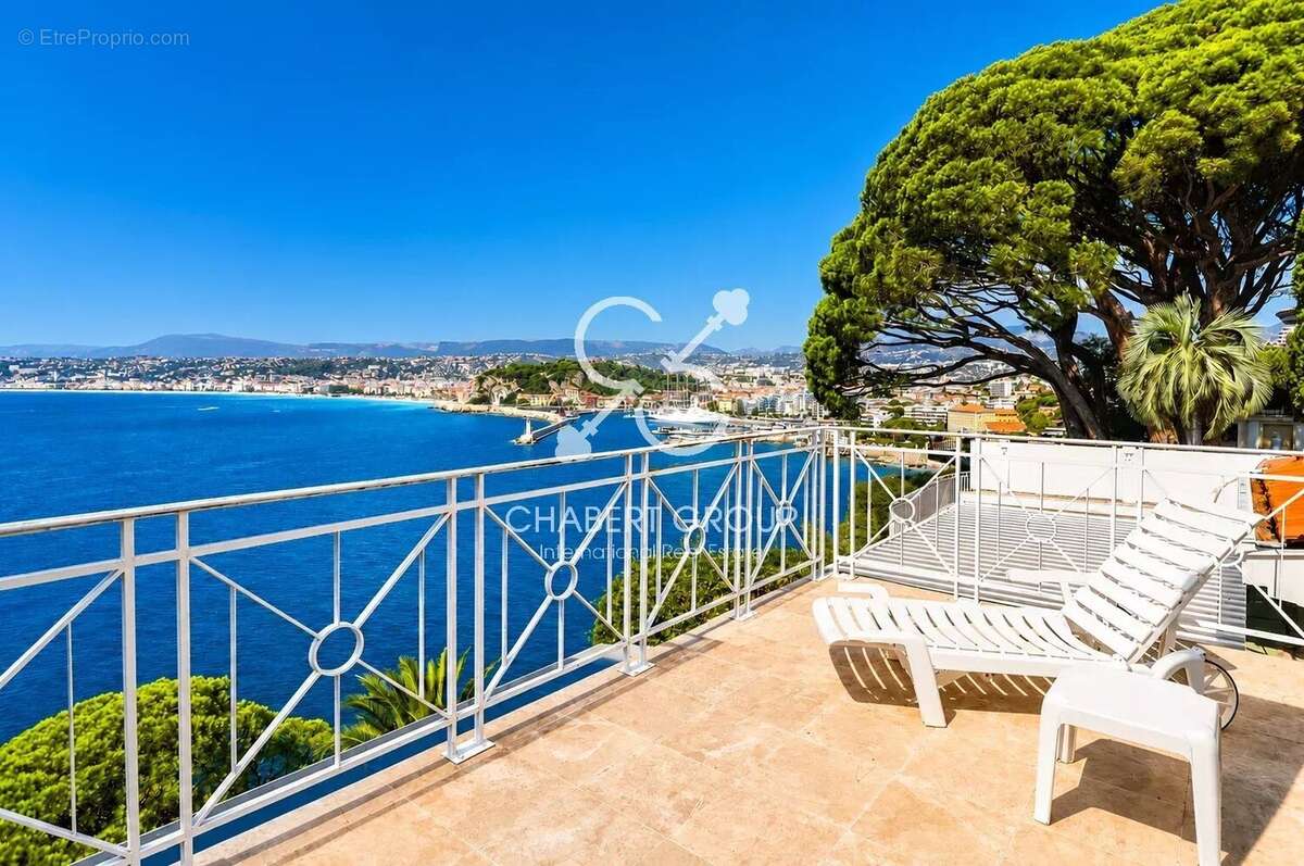 Nice - cap de nice - villa - 8 pièces - 300 m² - vue mer panoramique - jardin, terrasses & balcon - piscine & jacuzzi - appartem - photo 12