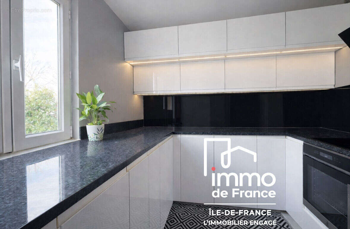 Appartement à LE BLANC-MESNIL